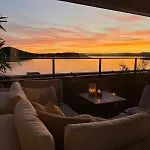 Sunset Magic, Amazing Views By The Sea *