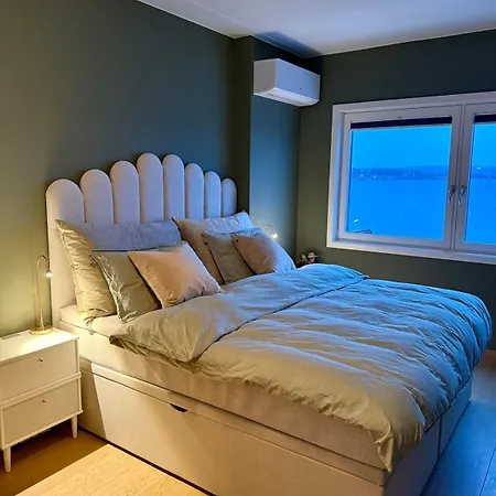 Sunset Magic, Amazing Views By The Sea Appartement