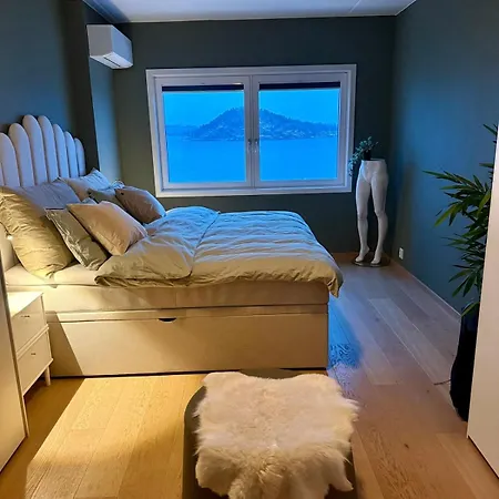 Sunset Magic, Amazing Views By The Sea * Oslo