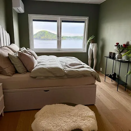 Appartement Sunset Magic, Amazing Views By The Sea