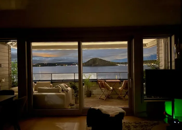 Sunset Magic, Amazing Views By The Sea